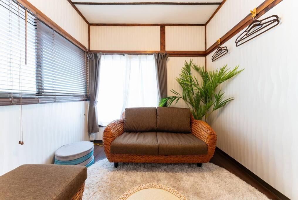 Appartement Shinjuku , 3min Walk Okubo Sta,switch,wi-fi,movies
